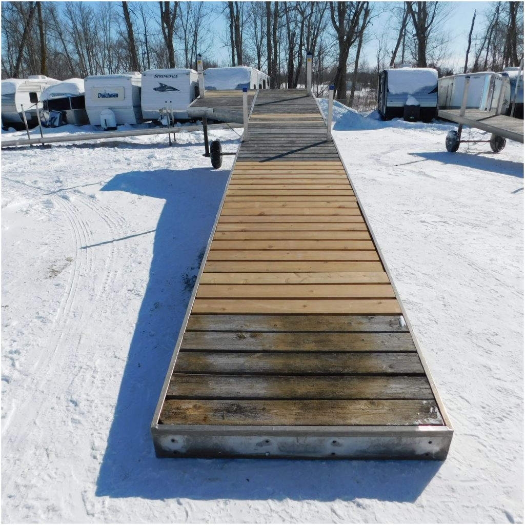 Used Docks TS Dock & Lift