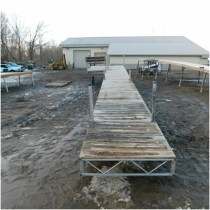 #1359 Dock Rite 40'