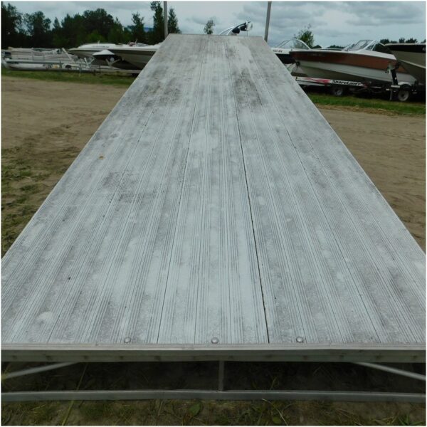 #1775 Hewitt 16' Section - Image 4