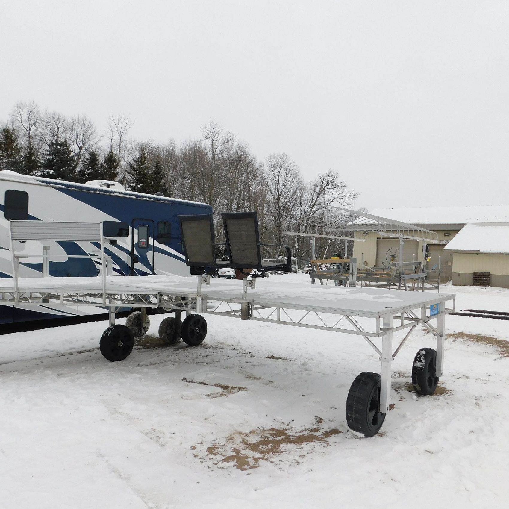 #1991 Floe 32' w/ Sundeck - Image 7