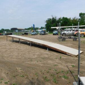 #2011CS ShoreStation 32'